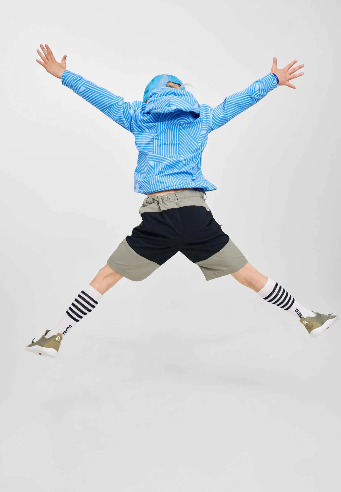 Turshorts Barn Vaelsi